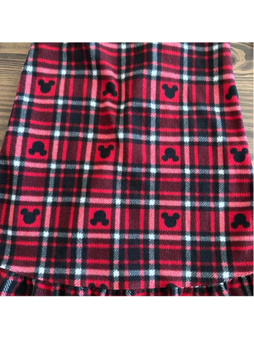 Disney Mickey Mouse Plaid Nightgown Girls 4T Red Black Fleece - Picture 4 of 4